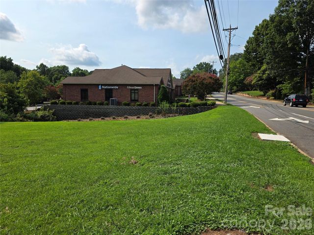 843 Stockton Street, Statesville, NC 28677