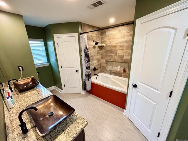 35261 Bend Rd, Denham Springs, LA 70706