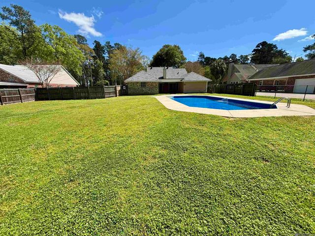 35261 Bend Rd, Denham Springs, LA 70706