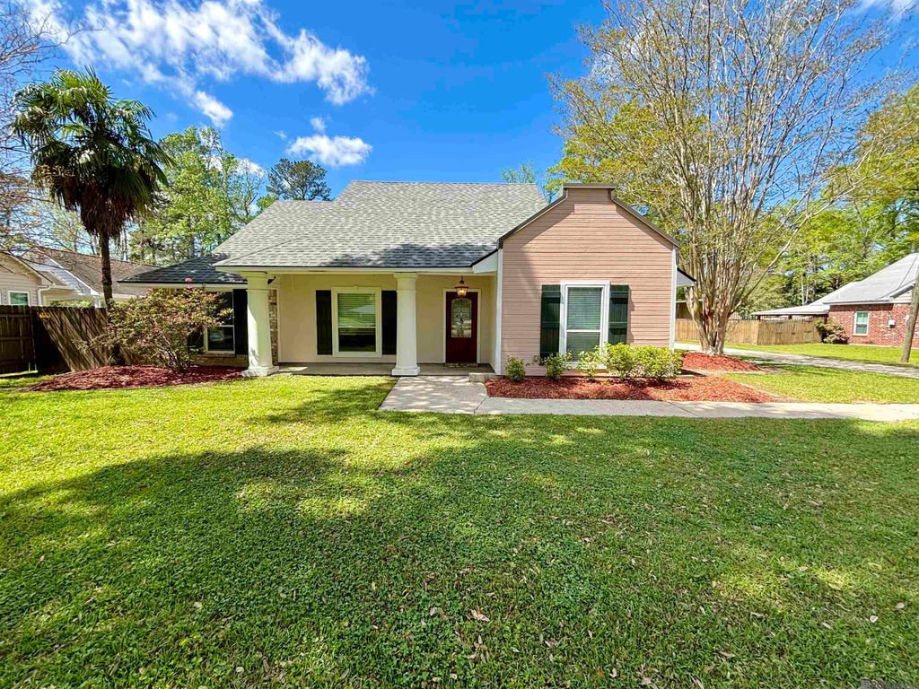 35261 Bend Rd, Denham Springs, LA 70706