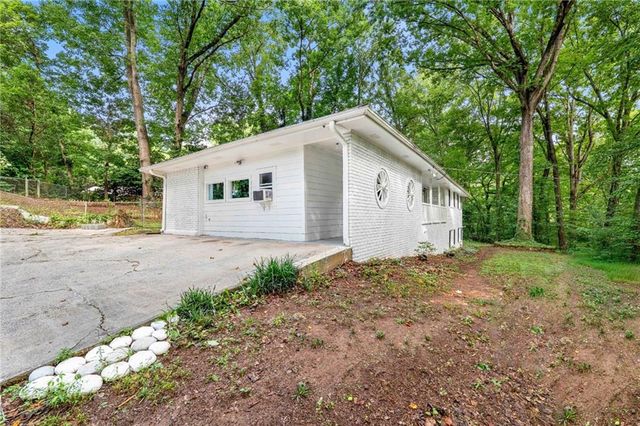 2911 Haralson Road, Decatur, GA 30033