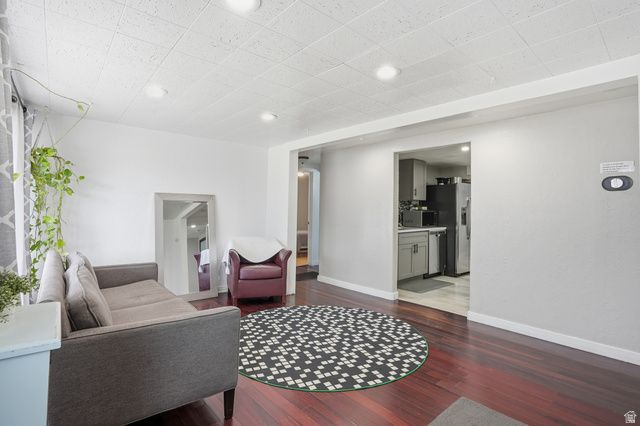 180 LAYTON AVE, Salt Lake City, UT 84115