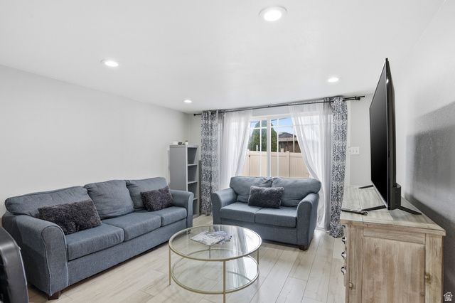 180 LAYTON AVE, Salt Lake City, UT 84115