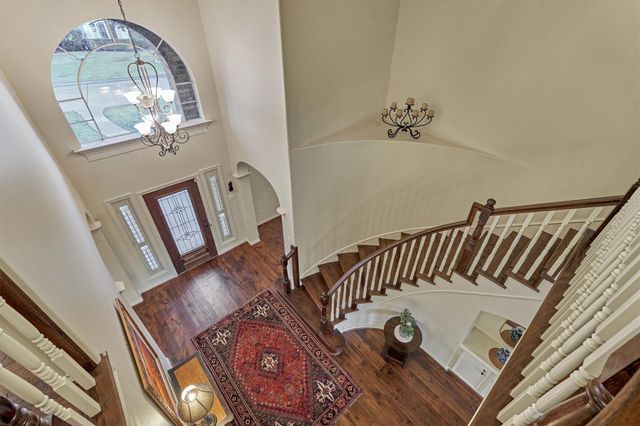 147 Sunnyvale W, Montgomery, TX 77356