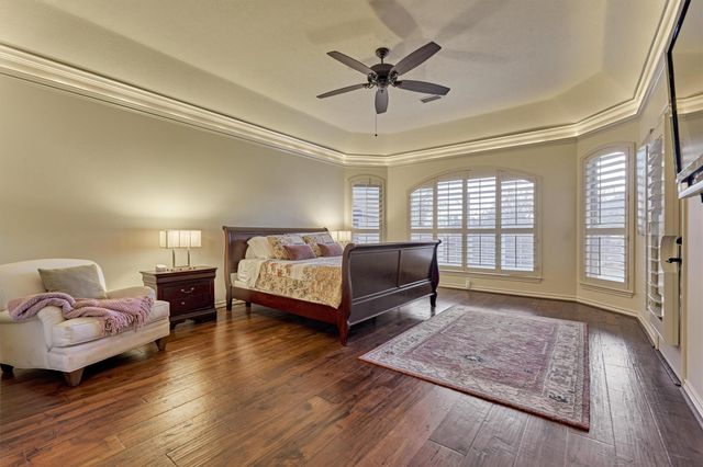 147 Sunnyvale W, Montgomery, TX 77356