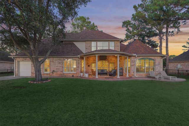 147 Sunnyvale W, Montgomery, TX 77356