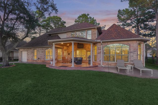 147 Sunnyvale W, Montgomery, TX 77356