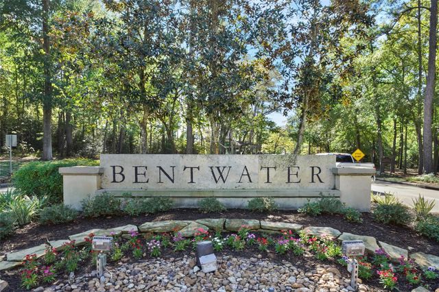 147 Sunnyvale W, Montgomery, TX 77356