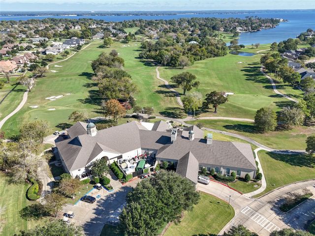 147 Sunnyvale W, Montgomery, TX 77356