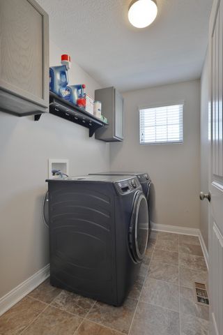 384 Junction Crossing Drive, Columbus, OH 43213