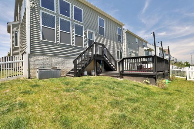 384 Junction Crossing Drive, Columbus, OH 43213