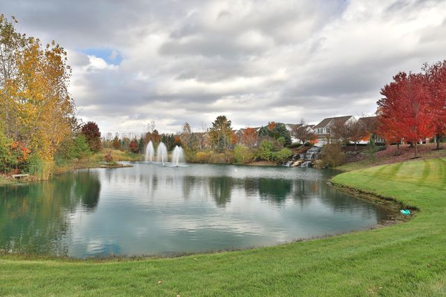 384 Junction Crossing Drive, Columbus, OH 43213