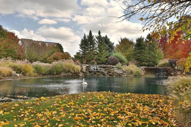 384 Junction Crossing Drive, Columbus, OH 43213