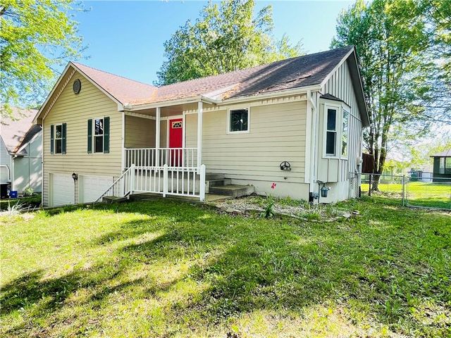 5821 Marion Avenue, Kansas City, MO 64133