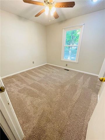 5821 Marion Avenue, Kansas City, MO 64133