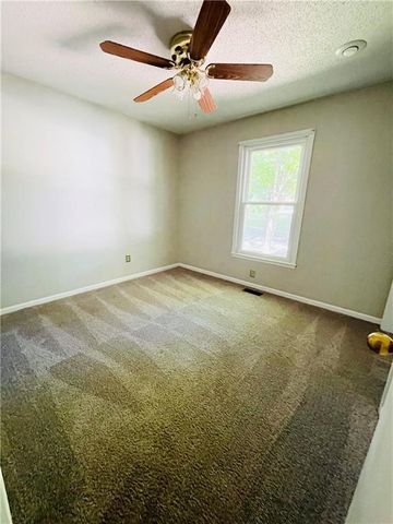 5821 Marion Avenue, Kansas City, MO 64133