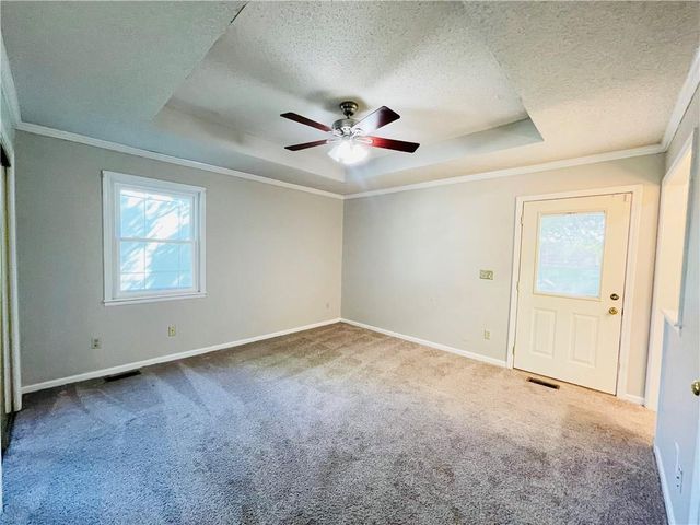 5821 Marion Avenue, Kansas City, MO 64133