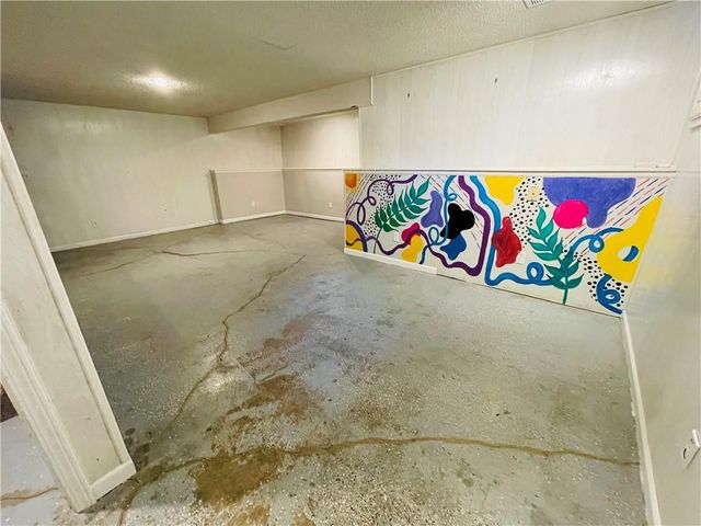 5821 Marion Avenue, Kansas City, MO 64133