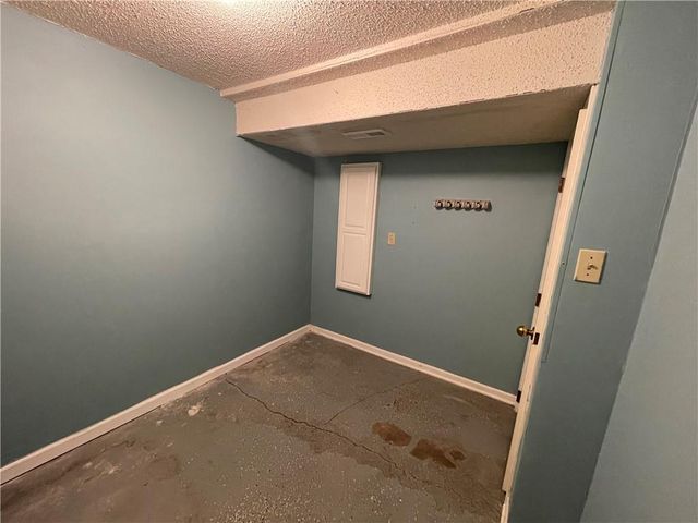 5821 Marion Avenue, Kansas City, MO 64133