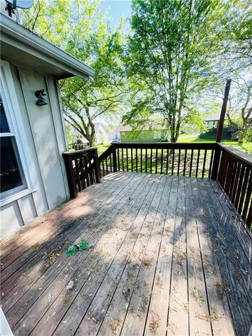 5821 Marion Avenue, Kansas City, MO 64133