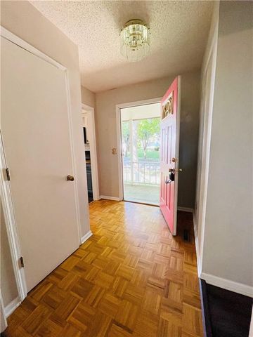 5821 Marion Avenue, Kansas City, MO 64133