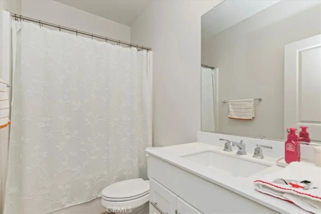 129 Dove Lndg, Covina, CA 91722