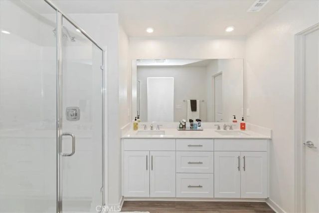 129 Dove Lndg, Covina, CA 91722