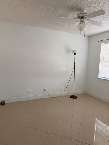 1290 S Military Trail 422, Deerfield Beach, FL 33442