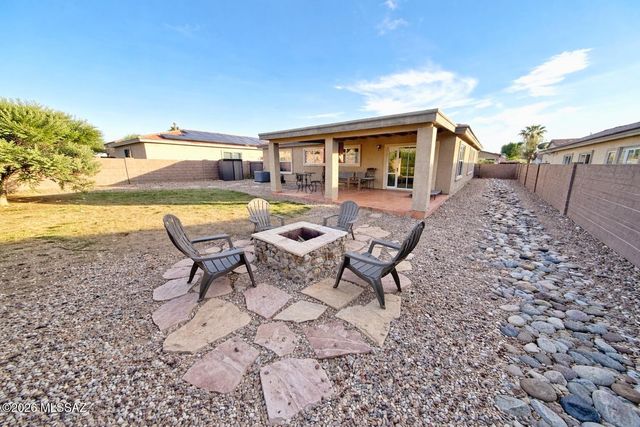 10883 S Sky Kristen Loop, Vail, AZ 85641