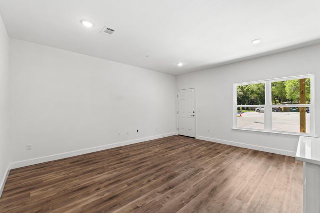 914 Barrow Street 1-10, Fort Walton Beach, FL 32547