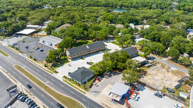 914 Barrow Street 1-10, Fort Walton Beach, FL 32547