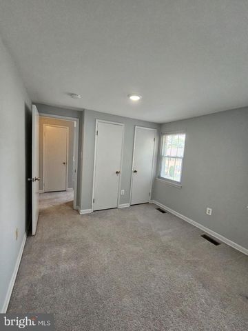 9657 LINDENBROOK ST, Fairfax, VA 22031