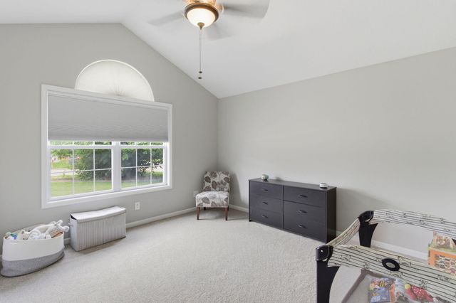 810 SHAKERTOWN WAY, Columbia, MO 65203