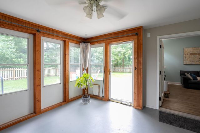 810 SHAKERTOWN WAY, Columbia, MO 65203