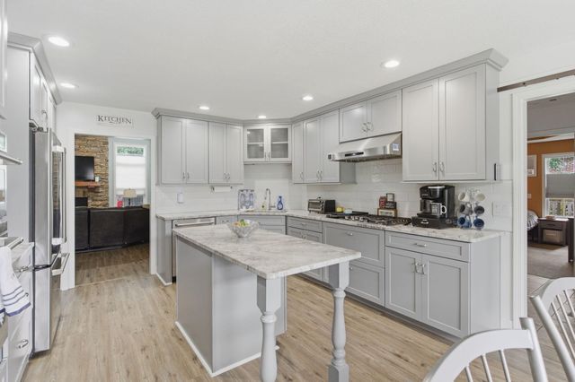 810 SHAKERTOWN WAY, Columbia, MO 65203