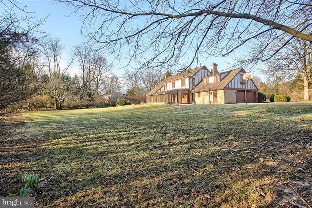 307 S ORANGE ST, Carlisle, PA 17013