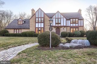 307 S ORANGE ST, Carlisle, PA 17013