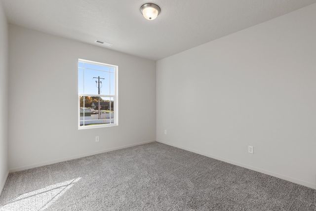 18303 E Michielli Ave, Spokane Valley, WA 99016