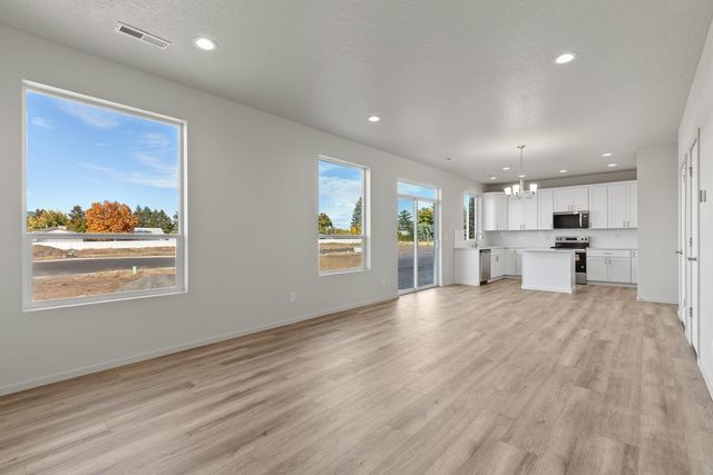 18303 E Michielli Ave, Spokane Valley, WA 99016