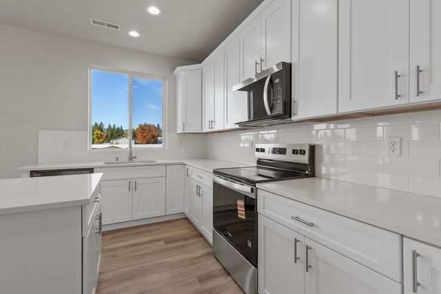 18303 E Michielli Ave, Spokane Valley, WA 99016