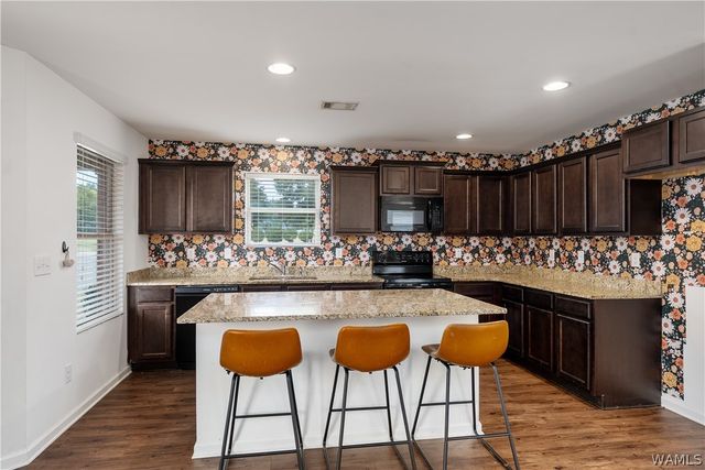 16404 Waterbury, Moundville, AL 35474