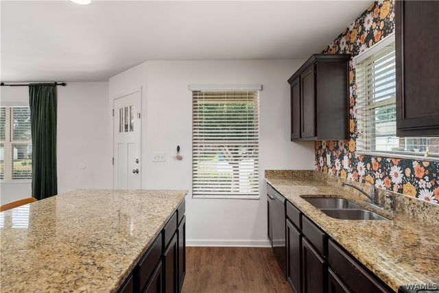 16404 Waterbury, Moundville, AL 35474