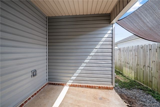 16404 Waterbury, Moundville, AL 35474