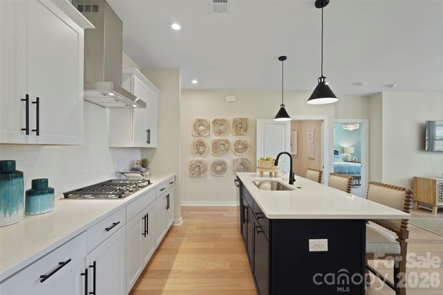 980 Exeter Drive, Sherrills Ford, NC 28673