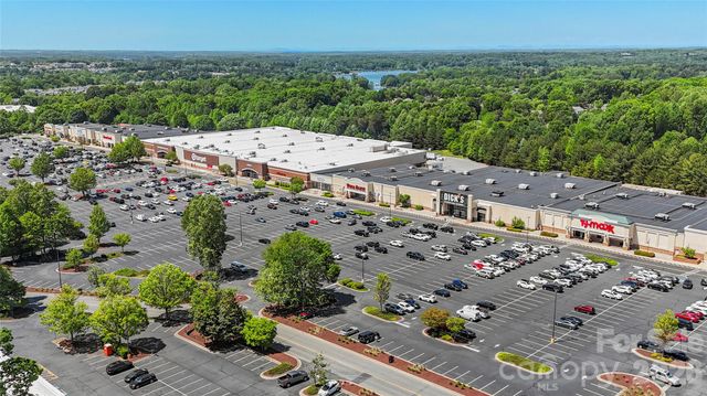 980 Exeter Drive, Sherrills Ford, NC 28673