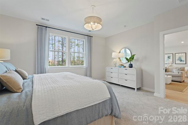 980 Exeter Drive, Sherrills Ford, NC 28673