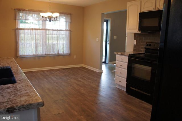 8981 SHARPTOWN RD, Laurel, DE 19956