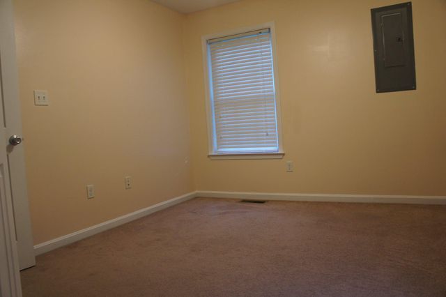 8981 SHARPTOWN RD, Laurel, DE 19956