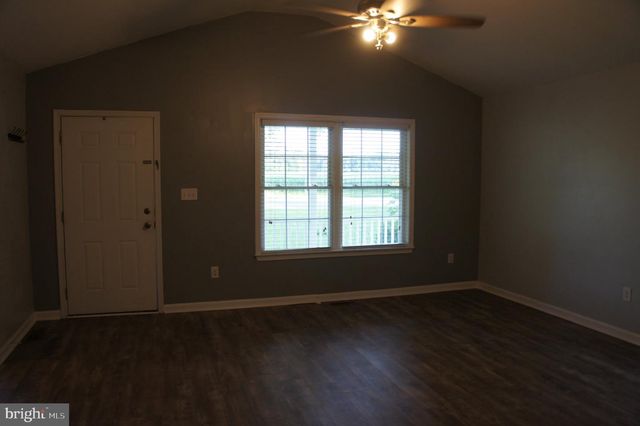 8981 SHARPTOWN RD, Laurel, DE 19956
