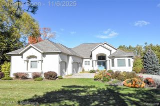 3367 E Cook Road, Grand Blanc, MI 48439